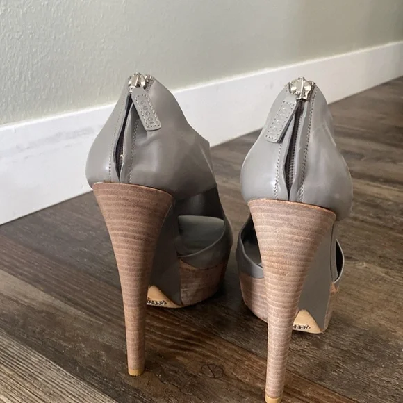 Gucci leather heels - Picture 3 of 4